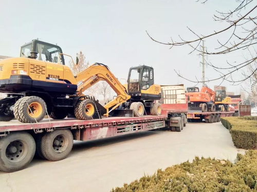 恒特挖掘機(jī)再發(fā)15臺(tái)微型挖掘機(jī)交付客戶