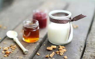 寶寶鈣鐵鋅怎么補(bǔ) 最新 嬰幼兒喂養(yǎng)與營(yíng)養(yǎng)指南 標(biāo)準(zhǔn)已發(fā)布