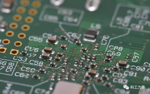 龍芯發(fā)布自主指令系統(tǒng)“龍架構(gòu)” 開啟國產(chǎn)CPU全面自主新篇章